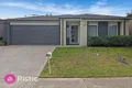 Property photo of 23 Peterborough Drive Doreen VIC 3754