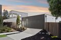 Property photo of 8 Ritz View Cranbourne North VIC 3977