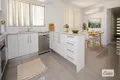 Property photo of 5 Wattlebird Drive Bandiana VIC 3691