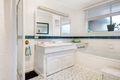 Property photo of 8 Geneva Court Frankston VIC 3199