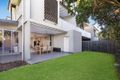 Property photo of 2/64 Barton Road Hawthorne QLD 4171