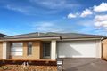 Property photo of 9 Treeve Parkway Werribee VIC 3030