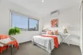 Property photo of 27 Lithgow Way Mooroolbark VIC 3138