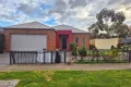 Property photo of 2 Larson Avenue Tarneit VIC 3029