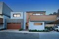 Property photo of 18 Aviary Grove Thornbury VIC 3071