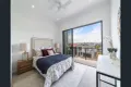 Property photo of 8 Park Cove Boulevard Hope Island QLD 4212