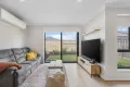Property photo of 5 Horseshoe Parade Fraser Rise VIC 3336