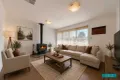 Property photo of 5 Crossley Crescent Coolaroo VIC 3048