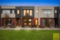 Property photo of 10 Burdock Walk Truganina VIC 3029