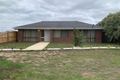 Property photo of 3 Miles Court Cranbourne VIC 3977
