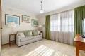 Property photo of 21 Toirram Road Mount Waverley VIC 3149
