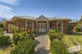 Property photo of 2 Wintersun Road Berwick VIC 3806