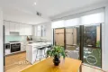 Property photo of 5 Heath Drive Glen Huntly VIC 3163