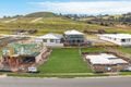 Property photo of 29 Sunlight Crescent Menangle Park NSW 2563