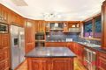 Property photo of 6 Giles Retreat Endeavour Hills VIC 3802