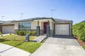 Property photo of 21 Wiseman Circuit Ropes Crossing NSW 2760
