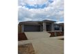 Property photo of 11 Landing Avenue Doreen VIC 3754