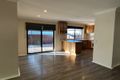 Property photo of 40 Donalbain Circuit Rosemeadow NSW 2560