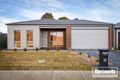 Property photo of 14 Wattlewoods Place Carrum Downs VIC 3201