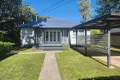 Property photo of 71 Irwin Terrace Oxley QLD 4075