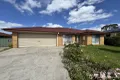 Property photo of 2 Kent Manor Hamilton VIC 3300