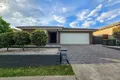 Property photo of 15 Buckingham Loop Oran Park NSW 2570