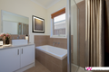 Property photo of 6 Canopy Way Werribee VIC 3030