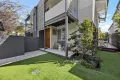 Property photo of 2/262 Riding Road Balmoral QLD 4171
