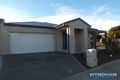 Property photo of 2 Hoddle Link Manor Lakes VIC 3024