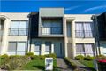 Property photo of 30 Cascade Terrace Craigieburn VIC 3064
