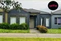 Property photo of 3 Elderberry Alley Cranbourne North VIC 3977