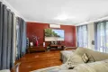 Property photo of 7 Howson Close Endeavour Hills VIC 3802