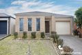 Property photo of 25 Discovery Close Craigieburn VIC 3064