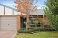 Property photo of 7 Sandon Circuit Forest Hill VIC 3131