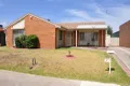 Property photo of 8 Hobson Crescent Mill Park VIC 3082
