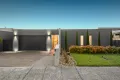 Property photo of 8 Bella Vista Close Macleod VIC 3085