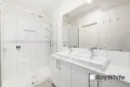 Property photo of 3 Flame Robin Place Endeavour Hills VIC 3802