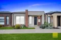 Property photo of 17 Fox Walk Truganina VIC 3029