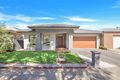 Property photo of 8 Eltham Parade Manor Lakes VIC 3024