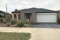 Property photo of 42 Cascade Way Pakenham VIC 3810
