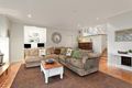 Property photo of 10 Weyburn Court Heidelberg VIC 3084