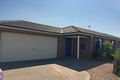 Property photo of 32 Finchley Park Crescent Tarneit VIC 3029