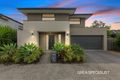 Property photo of 16 Mossey Crescent Cranbourne East VIC 3977