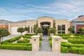 Property photo of 6 Cheltenham Close Craigieburn VIC 3064