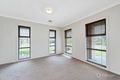 Property photo of 2 Avon River Way Pakenham VIC 3810