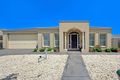 Property photo of 7 Bradley Grove Tarneit VIC 3029