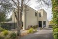 Property photo of 8 Hooker Street Yarralumla ACT 2600