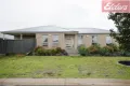 Property photo of 44 Silky Oak Avenue Wodonga VIC 3690