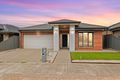 Property photo of 17 Mandalay Parade Fraser Rise VIC 3336