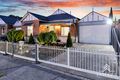 Property photo of 15 Gippsland Way Craigieburn VIC 3064
